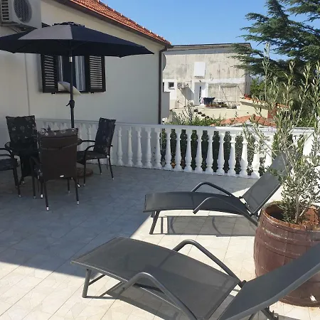 Apartment Bella Evita *